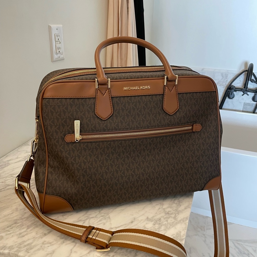 Michael Kors LG Weekender Brown